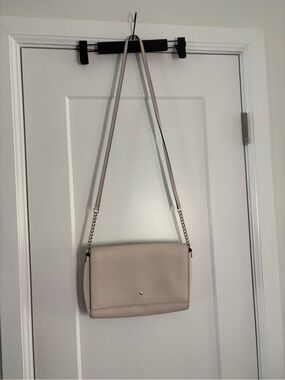 Kate Spade New York Cream / Beige Crossbody Shoulder Bag Magnetic Closure